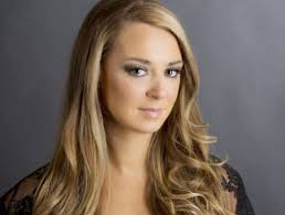 Avoid rose gold if you have a ruddy complexion. Best Hair Color For Hazel Eyes And Hazel Brown Green Pale Skin Warm Skin Tones Red Hair Color