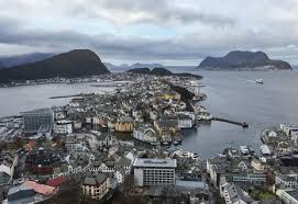 Ålesund kommune følger dei nasjonale reglane frå regjeringa. Korona Smittede Studenter Deltok I Undervisning Pa Campus Alesund