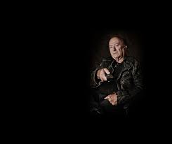Pod vedením našich trenérů, kteří parkourem sami žijí, provozujeme dětské kroužky, lekce pro dospělé, tábory a další. Recenze Olympic Hraje Autenticky Rock N Roll Stejne Dobre Jako Plouzaky Aktualne Cz
