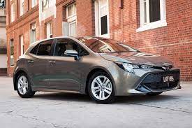 Toyota's corolla touring sports takes the corolla hatchback and adds an estate body for additional practicality. 2019 Toyota Corolla Ascent Sport Quick Performance Review