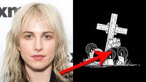 The paramore singer's sophomore solo effort, released on friday. Hayley Williams Petals For Armor Vinyl Grey