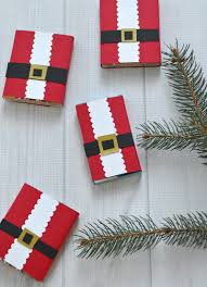 Gather them up and you have the base materials for countless diy projects. Diy Christmas Candy Wrapper Organized 31