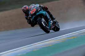 Encore passé au travers (14eme), dimanche au portugal, fabio quartararo ne cachait pas son amertume par rapport à ce résultat et cette saison qui avait pourtant commencé en boulet de canon. Motogp Gp Le Mans Day 1 Fabio Quartararo Oggi Mi Sono Rilassato Troppo Facile Fare