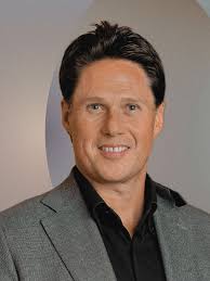 Paul Reader's Instagram, Twitter & Facebook