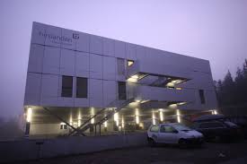 As of 1 july 2017, the hirslanden private hospital group consists of 17 hospitals in 11 districts, many of which have an integrated outpatient surgery centre and emergency department. Hirslanden Klinik Birshof Munchenstein Pm Mangold