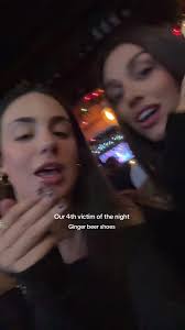 Leanne Simmons (@soupiegorl)’s videos with Skeeyee X Girlfriend