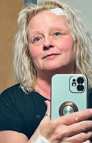 Debbie Harvey (@Bunhambabe)