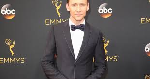 Das liegt nicht zuletzt an der großen werbekampagne, die im tv sowie online und offline publiziert wurde. Tom Hiddleston Werbung Fur Gucci Tv Spielfilm