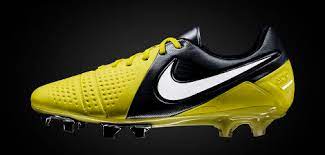 Nike Ctr360 Iii Highlighting the best in the nike ctr360 maestri iii soccer cleats. nike ctr360 iii
