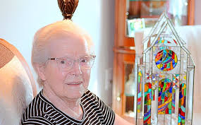 Ending a century with adventure: Phyllis Lauer, 99, completing bucket list 