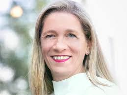 La abogada del Estado jefe ante la Audiencia Nacional, Ruth Doval Inclán,  será la nueva directora de los servicios jurídicos del Consejo General de  la Abogacía Española...