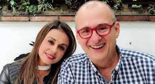 Declaraciones de esposa de Jota Mario Valencia sobre muerte del presentador