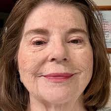 How old are Stephen King fans and how did they start reading his books?