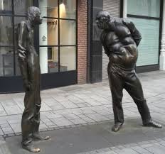 Check spelling or type a new query. Streithahne Denkmal In Der Dusseldorfer Altstadt Foto S Hopp Leather Pants Leather Sculptures