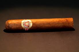 Luxury Products The 10 Best Cuban Cigars Cigars Cuban Cigars Good Cigars