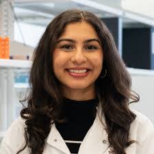 Tiffany Draper's Instagram, Twitter & Facebook