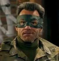 Kick-Ass 2′ Star Jim Carrey Bashes Film's Violence — Comics Writer/EP Mark  Millar Hits Back