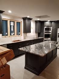 Modern Kitchen Reno White Granite Countertops Gray Cabinets White Countertops Black Granite Countertops