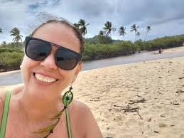 ESTUDOS MOSTRAM QUE JOVENS AVÓS, NÃO DEIXARÃO HERANÇA. ELAS ESTÃO  INVESTINDO TUDO EM VIAGENS E VINHO. U