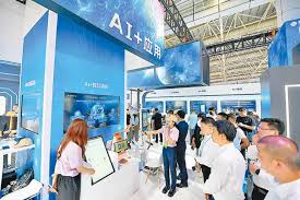 名家筆陣：提示工程提升AI應用效能- 東方日報