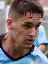 Royals win their first point with 4-4 draw