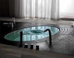 Floor Level Bath Tub Wonder If There Is A Way To Put A Lid On Top So You Can Make It A Bathtub Shower Combo Beautiful Bathtubs Bathtub Design My Dream