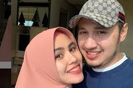 Kartika super store © copyright 2020. Kartika Putri Tengah Jadi Sorotan Seantero Indonesia Terungkap Inilah Ssosok Mantan Istri Habib Usman Yang Tak Kalah Cantik Dari Karput Begini Nasib Sang Mantan Yang Kerja Keras Jualan Ini