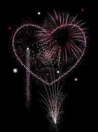 Une explosion dans une usine de pyrotechnie fait au moins 19 morts. Feux D Artifice Feu D Artifice Photo Feu D Artifice Artifice