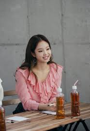 You can also upload and share your favorite jennie kim wallpapers. Kim Jennie Daily On Twitter Photos Blackpink During A Recent Interview 2 Via Lalicedaily Lisa Jennie Jisoo Rose