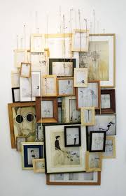 17 Totally Untraditional Unique Ways To Hang Pictures On Your Wall Decor Retro Home Decor Wall Decor