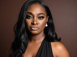 Which city's artists made the best love songs, Detroit or Philly?