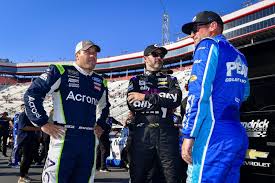 • doesn't take much of a man to try and fight someone with a helmet on, newman said, according to nascar.com i think he should be. Clint Bowyer Ryan Newman Fend Off Daniel Suarez For Final Nascar Playoff Spot