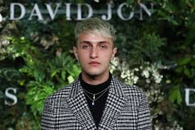 Anwar hadid smells cool in valentino (with images. Anwar Hadid On The Scent That Reminds Him Of His Sisters And What Love Smells Like
