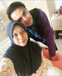 Wahai kekasihku nyanyian fitri haris hasil ciptaan encik mimpi dan lirik oleh. Anak Alami Masalah Pernafasan Lahir 2 Minggu Lebih Awal Fitri Haris Timang Cahaya Mata Lelaki Pa Ma