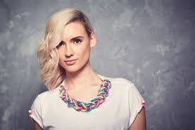 Natoo stars and nathalie odzierejko as natoo. Paroles Natoo Paroles De Chansons Traductions Et Nouvelles Chansons