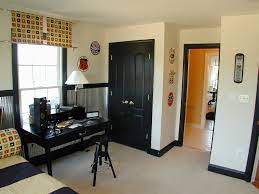 Rather than sticking with the predictable pale accents and molding that we all know and love, design. 5 Reasons To Have Black Interior Doors In Your Home