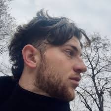 Anton Lukas's Instagram, Twitter & Facebook