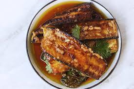 Whisk and bring to a simmer, stirring frequently until it begins to thicken. Marinated Zucchini