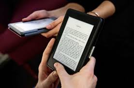 Stiftung Warentest Vergleicht Kindle Tolino Und Co Wo Liest Es Sich Am Besten Wissen Stuttgarter Nachrichten