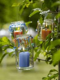 Nachdem es beim ersten noch etwas länger gedauert hat und die knoten nicht alle ganz gleichmäßig waren, ging es beim zweiten schon viel schneller und sah ordentlicher aus. Windlichter Zur Gartenparty Wunderweib Diy Gartendekoration Baumdeko Kreative Dekoration