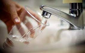 Earlier today (17 october), dr xavier jayakumar clarified in the dewan rakyat that tap water in our country is actually safe for consumption, according to the star. Okay To Drink Tap Water But Free Malaysia Today Fmt