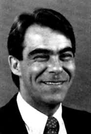 Almanac, 05/11/93, Vol. 39, No. 33 hnr insert