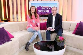 In diesem video ist das intro mit themenübersicht des ersten sendetages. Neues Studio Fur Guten Morgen Deutschland Dwdl De