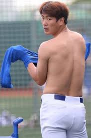 여성동아김상민 전 의원 11세 연하 신부와 웨딩마치, 결혼 사진 단독 공개. ê¹€ê´'í˜„ ë‚˜ì´ ì•„ë‚´ ê²°í˜¼ ì—°ë´‰