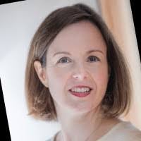 Elizabeth Naumann's Instagram, Twitter & Facebook