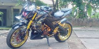 (modif motor) vixion dipasang velg tapak lebar chemco via deriracing.blogspot.com. Berita Terbaru Modifikasi Yamaha Vixion Otosia Com