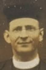 Alan Lipa's Instagram, Twitter & Facebook