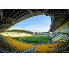 Une statue à son effigie dévoilée samedi. Stade De La Beaujoire Football Stadium Gallery Facebook