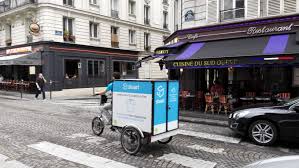 Triporteur Utilise Par Stuart Filiale De Geopost Cuisines Du Sud Triporteur Urbain