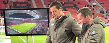 ˈloːtaɐ̯ maˈtɛːʊs, (born 21 march 1961 in erlangen, west germany). Lothar Matthaus Der Experte Er Lauft Und Lauft Und Lauft Dwdl De